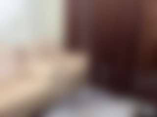 Live cam show with EvitaSarconi - Shower on Dolls Live