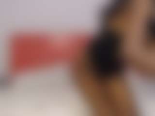 hotsavanah's Live Sex Cam Show