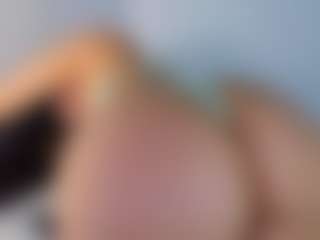 Live cam show with Lady-Calypso - Average on justonemore.cc