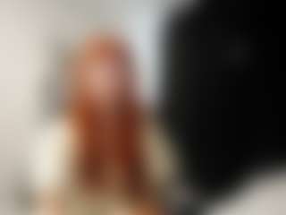 Live cam show with Stella - Brown Eyes Red Hair on slutload