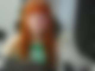 Live cam show with Stella - Solo on madthumbs