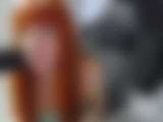 Live cam show with Stella - Big Tits Small Tits on Camsoda
