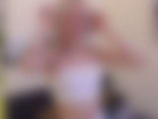 Live cam show with MarloweHarrington - Moaning on camwithhim.com
