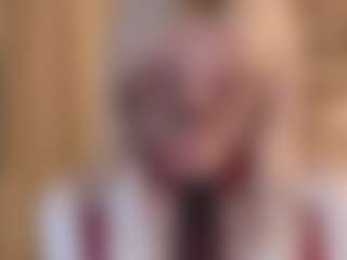 Pokaz na żywo z MarloweHarrington - Nipple Piercings na Camsoda