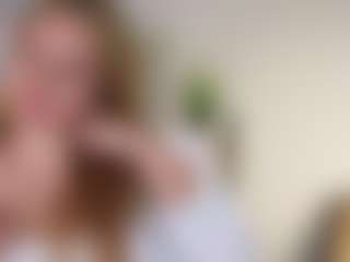 Live cam show with Mira-White - New Big Tits on StripNow
