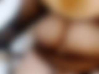 Live cam show with NannaBlue - Brown Eyes on Camsoda