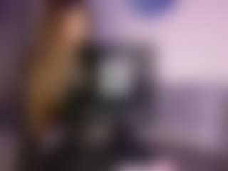 Live cam show with SeeSnelgrove - Mature on AdultVida.com