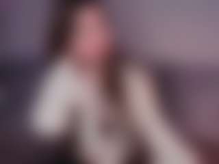 Live cam show with SeeSnelgrove - Mature Young Adult on Camsoda
