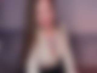 Live cam show with SeeSnelgrove - MILF Teen (18+) on Camsoda