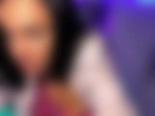Live cam show with SharenDamphousse - Erotic Dance on Milfs Live