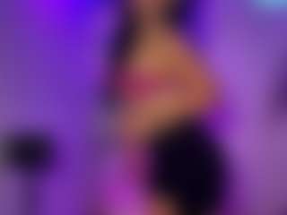 Live cam show with SharenDamphousse - Green Eyes on sexylive.show