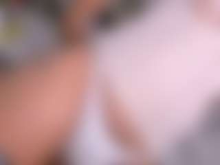 small-princess's Live Sex Cam Show