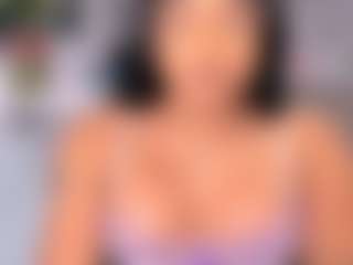 small-princess's Live Sex Cam Show