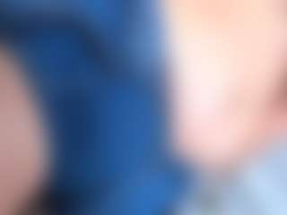 small-princess's Live Sex Cam Show