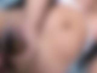 Live cam show with small-princess - White on Camsoda | colombia