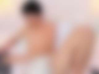 Live cam show with ErickDelRio - Brown Eyes on crypto-cams