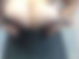 Isla-Ch's Live Sex Cam Show