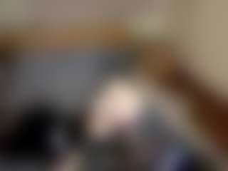 Live cam show with LaraKonzen - Bald on Camsoda