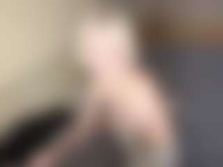LaraKonzen's Live Sex Cam Show