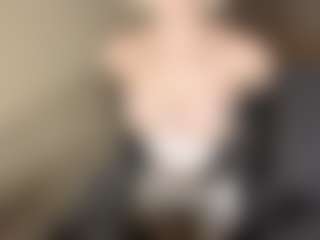 LaraKonzen's Live Sex Cam Show