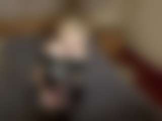 LaraKonzen's Live Sex Cam Show