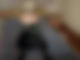 LaraKonzen's Live Sex Cam Show