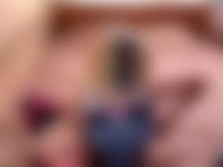 LaraKonzen's Live Sex Cam Show