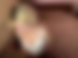 Show en direct avec LaraKonzen - Blonde Hair sur Camsoda