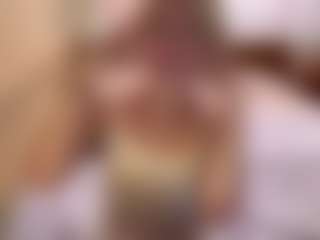 LaraKonzen's Live Sex Cam Show