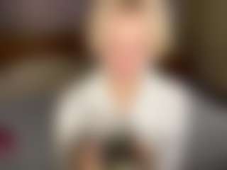 LaraKonzen's Live Sex Cam Show