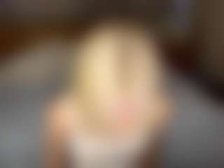 LaraKonzen's Live Sex Cam Show