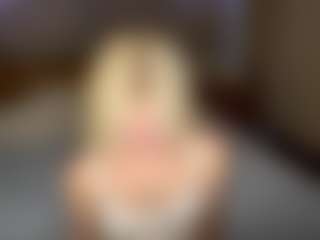 LaraKonzen's Live Sex Cam Show