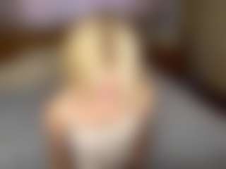 LaraKonzen's Live Sex Cam Show