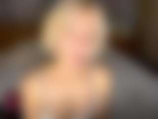 LaraKonzen's Live Sex Cam Show