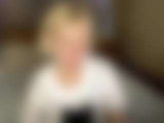 LaraKonzen's Live Sex Cam Show