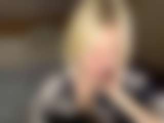 LaraKonzen's Live Sex Cam Show