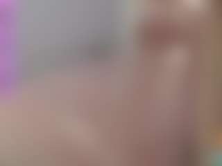 Mia-Pink-Ch's Live Sex Cam Show