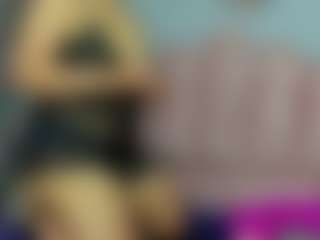 SerenaWilde's Live Sex Cam Show