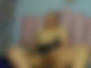 SerenaWilde's Live Sex Cam Show