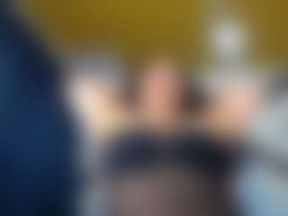 SerenaWilde's Live Sex Cam Show