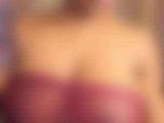Live cam show with SWEETBIGBOOBS - Tittyfuck on thefappeningchat.com