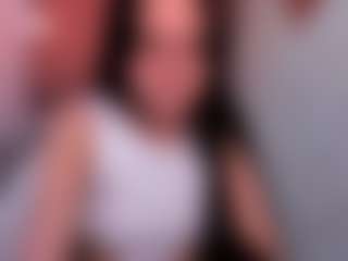 Live cam show with Zoe-Sweet1 - Double Penetration on SxyPornLive