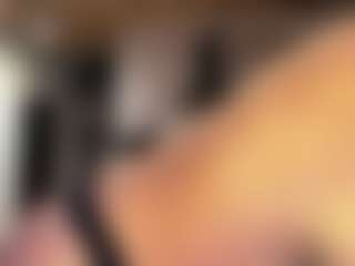Live cam show with Lois - Middle Aged on SpankPalCams