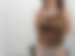 Live cam show with Bonnysummer - Green Eyes on Camsoda