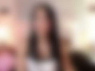 Chloe-Brm's Live Sex Cam Show