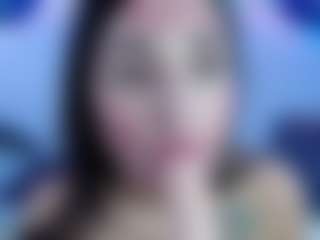 Chloe-Brm's Live Sex Cam Show