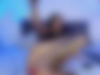 Chloe-Brm's Live Sex Cam Show