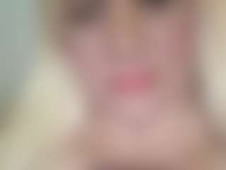 coroa-aretada's Live Sex Cam Show