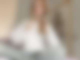 Live cam show with EdnaDellapina - Smoking on Camsoda