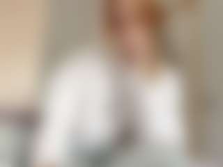 Live cam show with EdnaDellapina - Anal Toys on Cam Slut